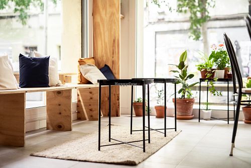 Chill and cosy corner at NEØ Coffee House in Barcelona