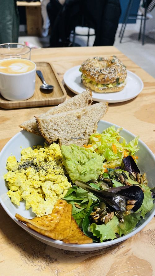 El Brunch  at NEØ Coffee House in Barcelona