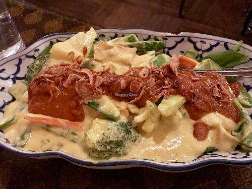 Pra-rang (or something like that?) Yelliw curry with almond butter sauce. Good! at The Basil in Carson City