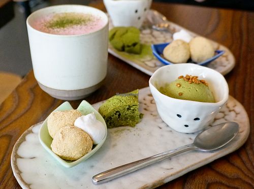 Café gourmand at Mori Cafe in Paris
