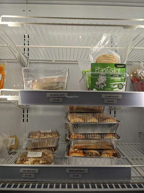 Deli case packaged meats, entrees to go at Planticeria in Panama City