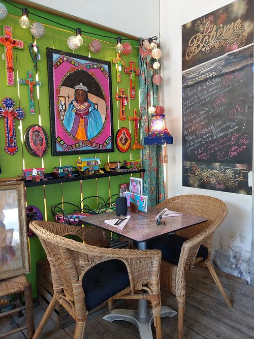 La Boheme - inside view at La Bohème in Saintes-maries-de-la-mer