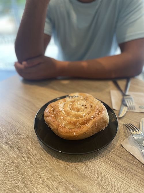 Coconut roll   at Debby's Good Veggie Food in Barcelona
