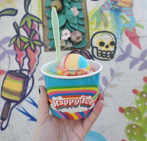 Rainbow Happy Ice 💖 at Happy Ice in Los Angeles