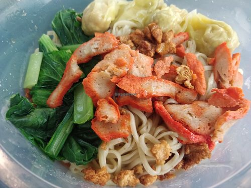 Wanton noodle in takeaway container at Pure Heart Delights 净心素食 in West Singapore