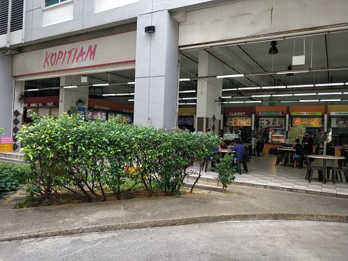 Located inside kopitiam Coffee shop at Pure Heart Delights 净心素食 in West Singapore