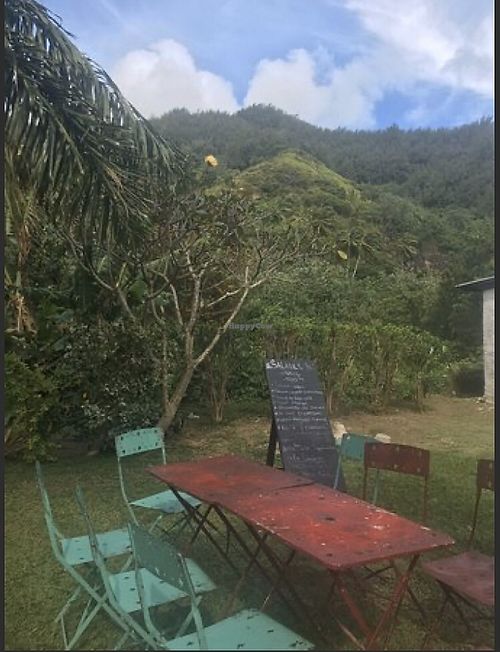 enjoy the view while you wait at A l'Heure du Sud in Moorea