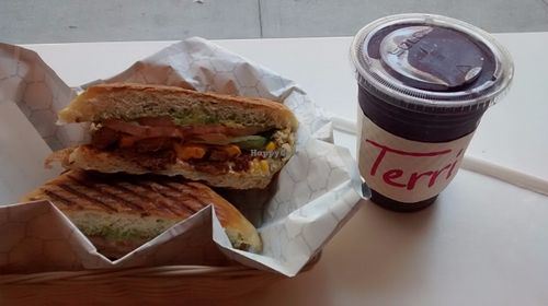 Sandwich and smoothie at Terri in New York City