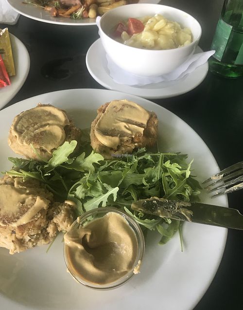 The vegan dish. Already started with the mustard before I took the picture, but you can leave that out if you don’t like that... Added some fries (pommes) as well. at Stiegl-Keller in Salzburg