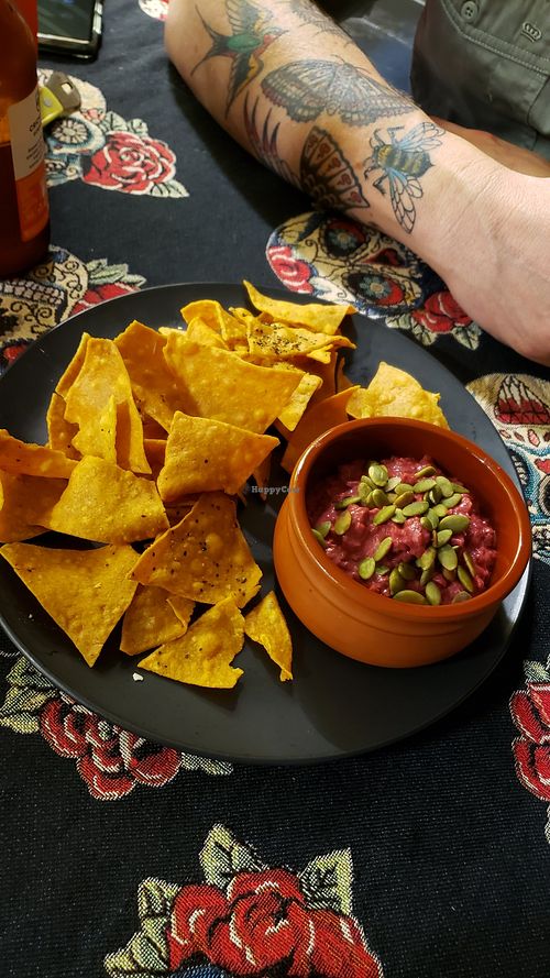 Beetroot hummus at Los Dos Hombres in The Entrance