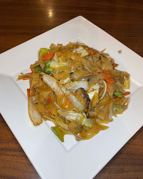 Charm Thai Kitchen & Sushi Bar Mobile Alabama Restaurant HappyCow