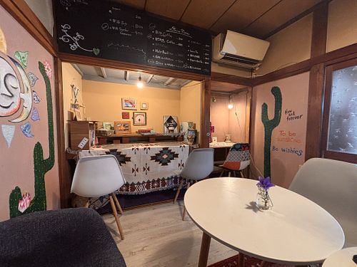   at Yumin Cafe in Tokyo