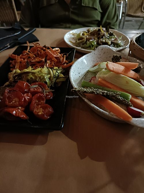 Verdure miste e hummus at Ciotolina Rivendita e Cucina in Cesenatico