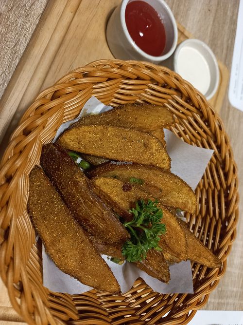 Country fries at The Vegano Bistro in Chiang Mai