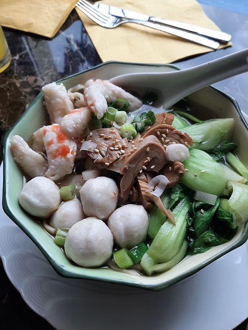 N2 at Green Leaves in Hamburg