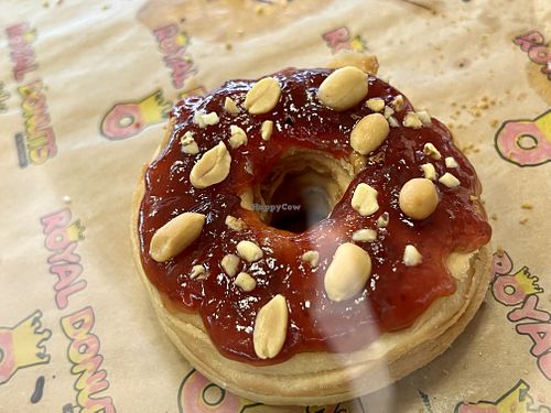 vegan donut  at Royal Donuts in Dortmund