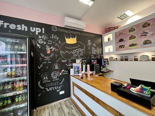 inside  at Royal Donuts in Dortmund