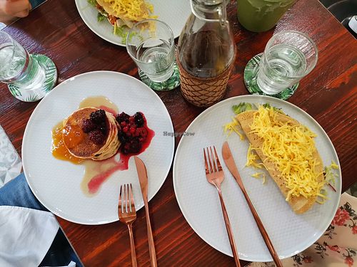 American pancake and Chickpea omelette at Pesti Palánta in Budapest