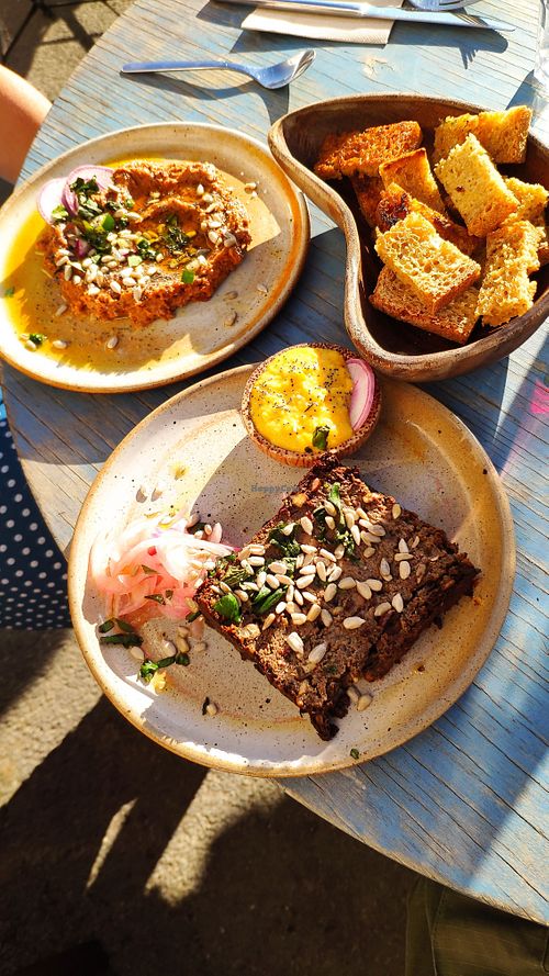 Entrées at Matahari Boui-boui in Ile-de-re