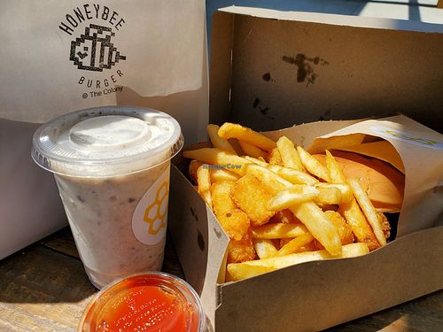 The box at Honeybee Burger - Venice in Venice