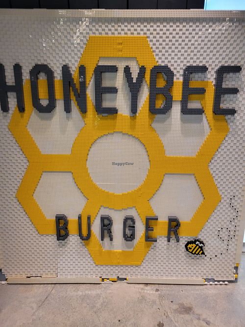 Signage at Honeybee Burger - Venice in Venice