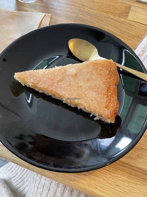 Almond fondant  at Symbiozh in Rennes