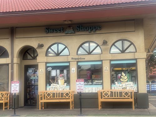 Image of Maui Sweet Shoppe