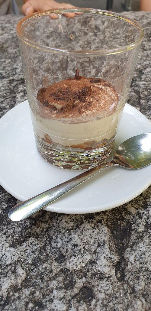 Tiramisu vegan (assaggio perché le porzioni qui sono veramente super) at Grottino Ticinese in Bellinzona