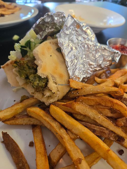  at Foodie's Restaurant & Grill in Russellville