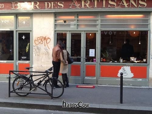 More photos from the experience inside: http://awesomeveganblog.com/2012/10/28/raw-vegan-organic-superfoods-at-sol-semilla-in-paris-france/ at Sol Semilla in Paris