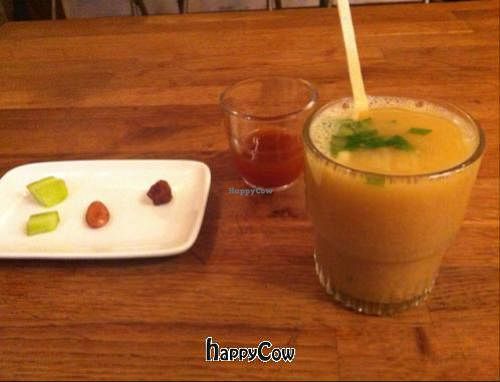 pre meal drinks at Sol Semilla in Paris