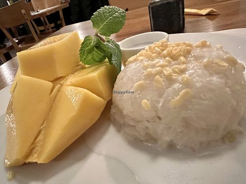 sticky rice / mango at Boo - Messeplatz in Basel