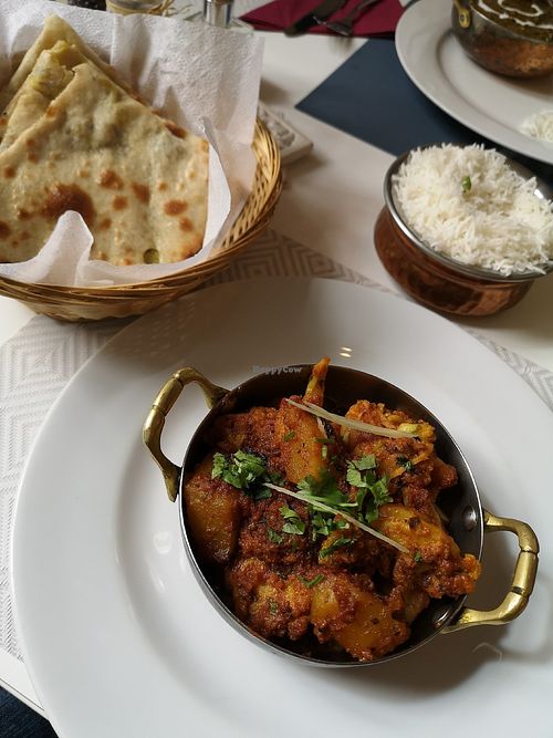 Aloo Ghobi, Rice and Filled Naan at Ocean Spice in Cheb