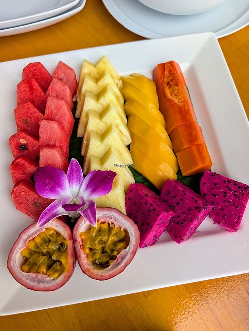 Fruit platter at Bluerama in Koh Phangan