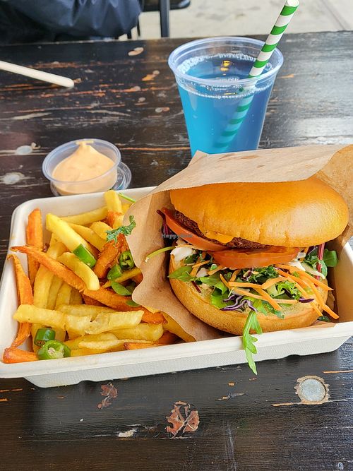 Falafel Burger Menu at The Organic Boho - Nordre Frihavnsgade in Copenhagen