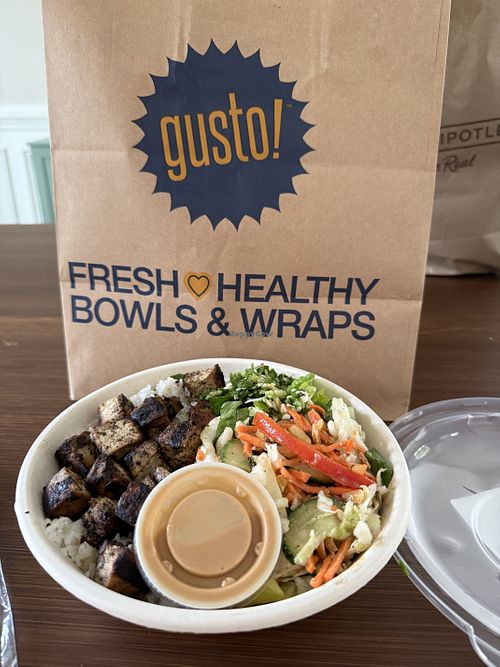 To-Go Packaging  at gusto! in Chamblee