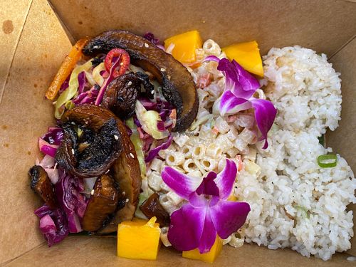 Aloha plate  at April Pantry in Petaluma