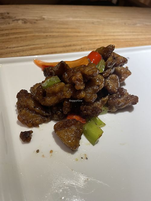 “Step up” delicious mushroom item. Also their best item here    at RúShì Shū 如是蔬 in Sanya