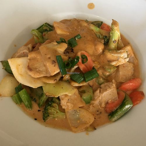 Glorious Thai Red at Loving Hut - Ledgewood in Ledgewood