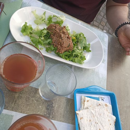 (Entrée) Pâté végétal pleurotes, noix, lentilles at Le Jardin de Suzan in Cahors