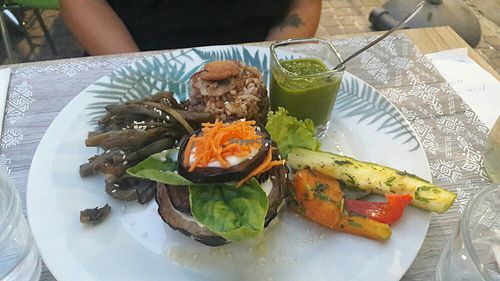 Feuilleté aubergines at Le Jardin de Suzan in Cahors
