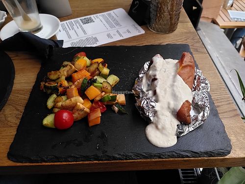 Ofensüßkartoffel mit veganem Quark und Gemüse at Großartig in Marburg