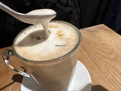 chai  at 60 Seconds to Napoli in Leipzig