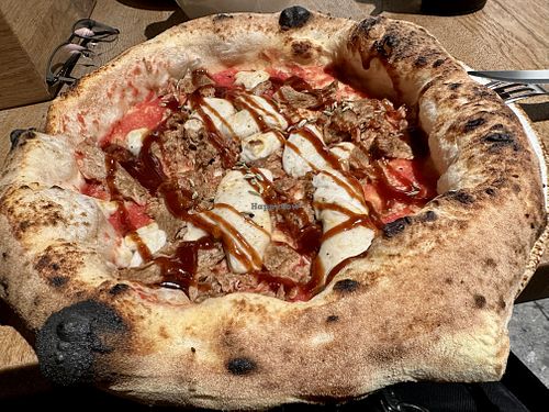 pizza "pulled pork" (vegan)  at 60 Seconds to Napoli in Leipzig