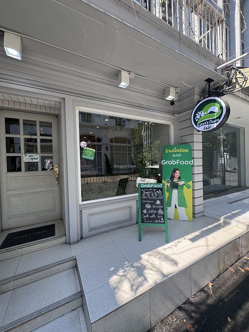 Help  at Nature's Charm in Bangkok