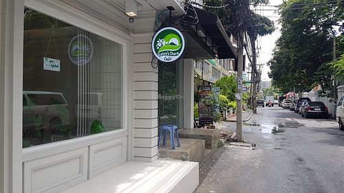 Entrance at Nature's Charm in Bangkok