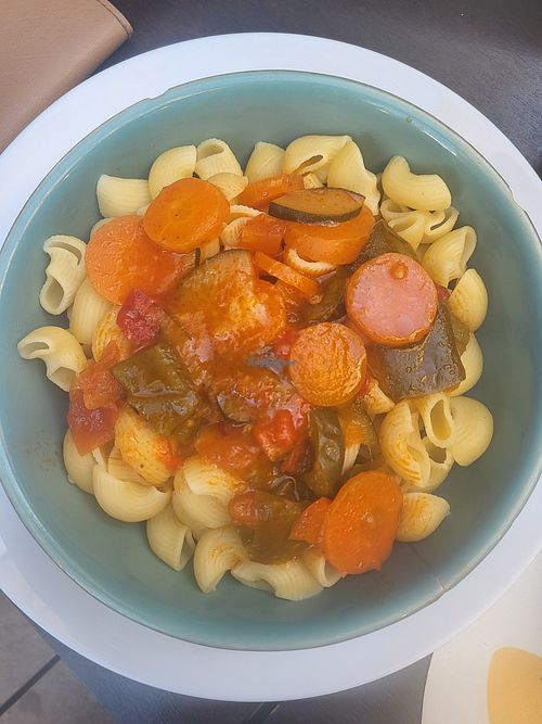 Vegetable pasta at Taste The Way in A Coruna