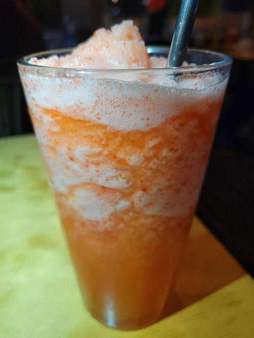 Strawberry lemonade at Kambo Vegan Sushi in Santiago