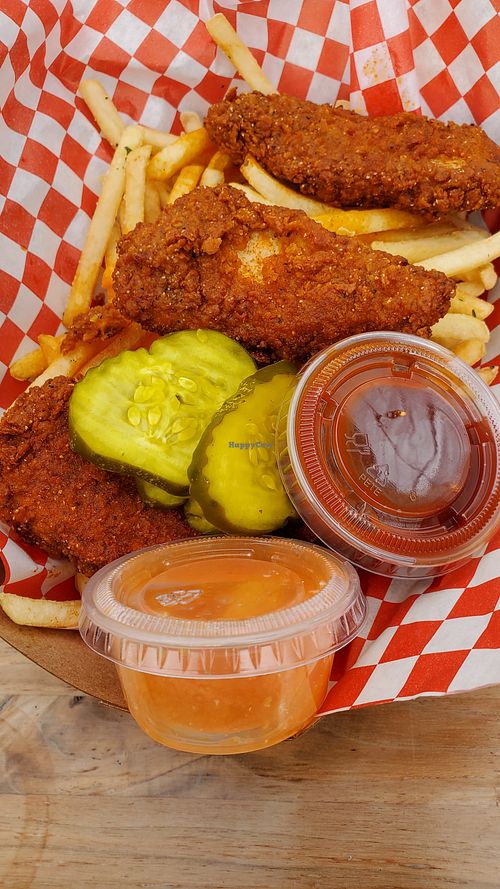 Chicken tenders at Wolfie's Nashville Hot Chicken in Los Angeles