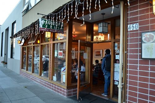 Store Front (packed on a Saturday evening) at Garden Fresh in Palo Alto